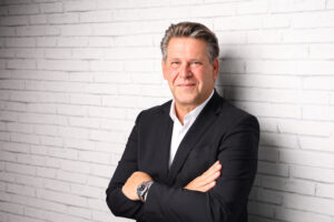 GRÜNDER & CEO 
